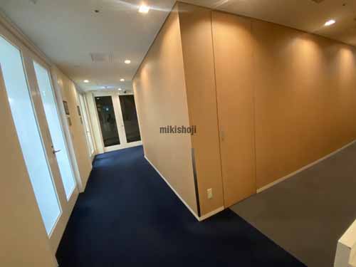 コフレ梅田 エレベーターホール1