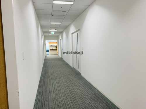 オリックス本町ビル エレベーターホール5