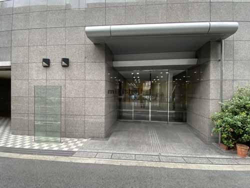 プライム本町ビルディング エントランス3