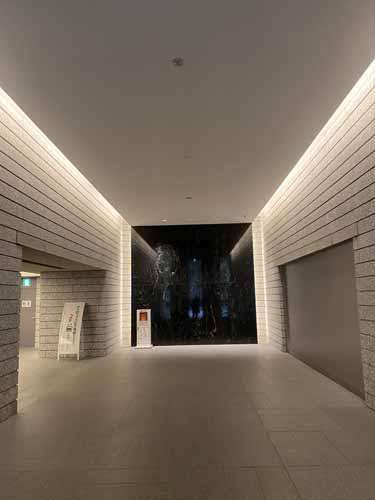 淀屋橋ミッドキューブ エントランス3