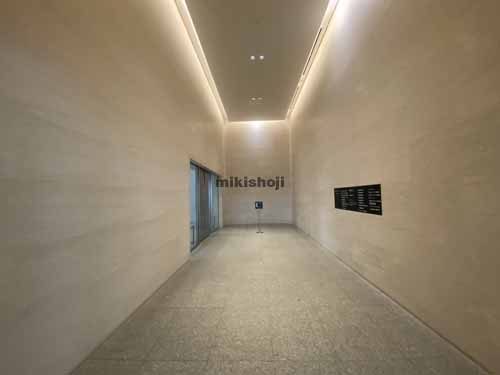 ＨＫ淀屋橋ガーデンアベニュー エントランス3