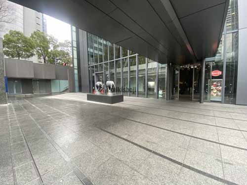 梅田ＤＴタワー エントランス3