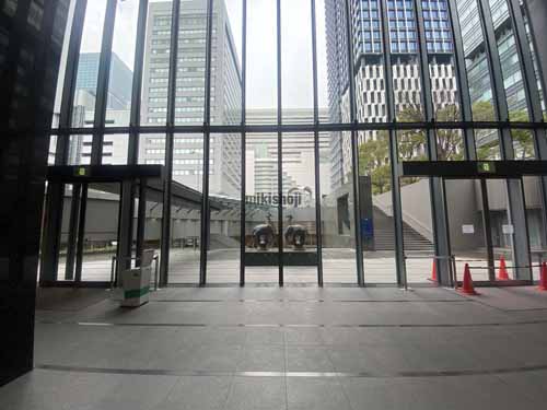 梅田ＤＴタワー エントランス5