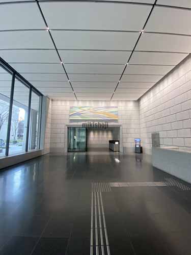 ニッセイ淀屋橋イースト エントランス3