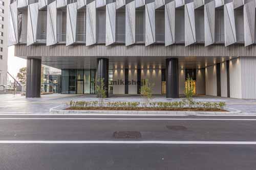 大阪梅田ツインタワーズ・サウス エントランス15