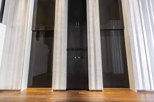 大阪梅田ツインタワーズ・サウス エレベーターホール8