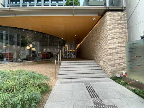 ヒロセ平野町ビル エントランス1