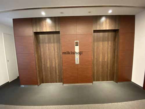 ヒロセ平野町ビル エレベーターホール2