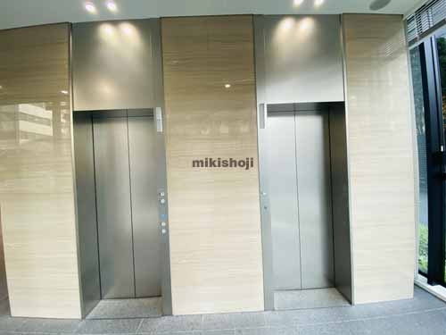 信濃橋富士ビル エントランス6