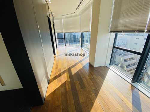 信濃橋富士ビル エレベーターホール6