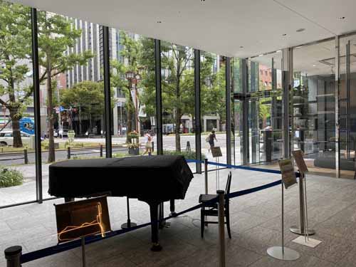 オービック御堂筋ビル エントランス5