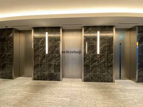 オービック御堂筋ビル エントランス9