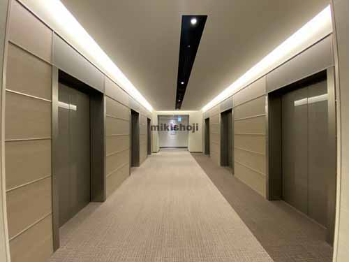 オービック御堂筋ビル エレベーターホール2