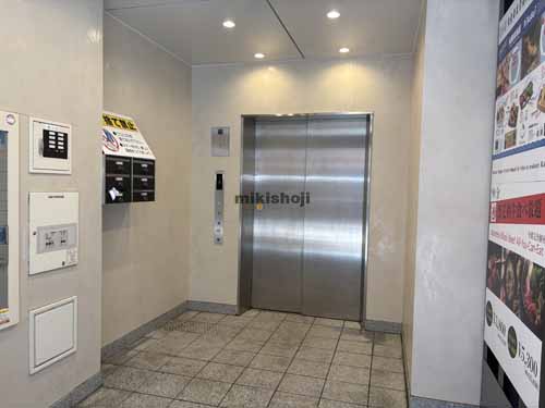 戎橋ＮＯＲＴＨビル エレベーターホール1