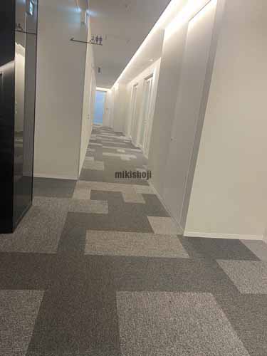 日本生命淀屋橋ビル エレベーターホール1