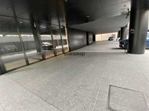 淀屋橋ＰＲＥＸ エントランス7