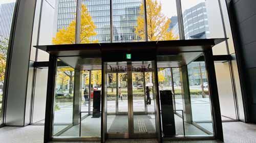 御堂筋ダイビル エントランス3