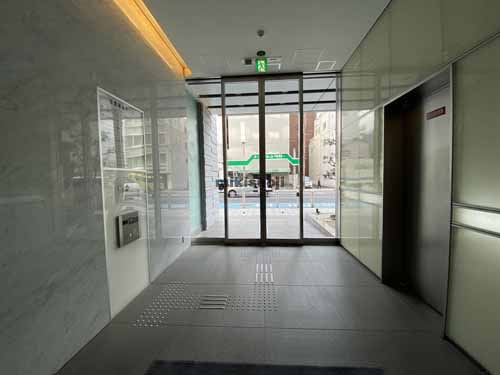 信濃橋東洋ビル エントランス1