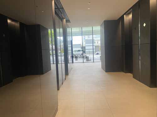 大阪堂島浜タワー エントランス4