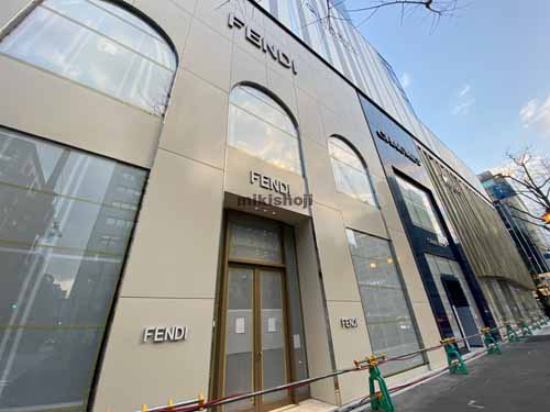 クオーツ心斎橋ビル エントランス4