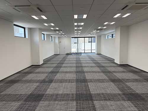 北久宝寺町～博労町のＬ.Ｂｉｚ大阪本町 貸室内2