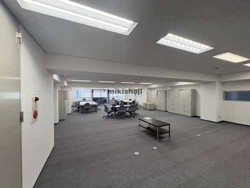 タツト・建設ビル 貸室内1