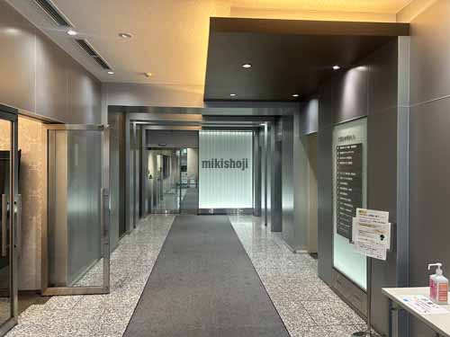 太陽生命博多ビル エントランス2