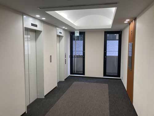 日本生命博多南ビル エレベーターホール1