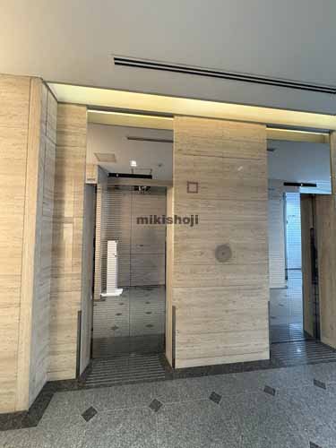 博多駅前・中央街の朝日生命博多駅前ビル エレベーターホール1