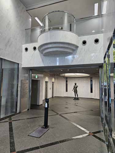 博多筑紫通りセンタービル エントランス1