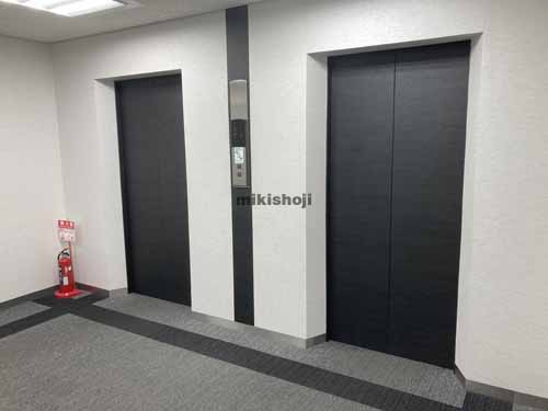 西鉄天神ビル エレベーターホール1