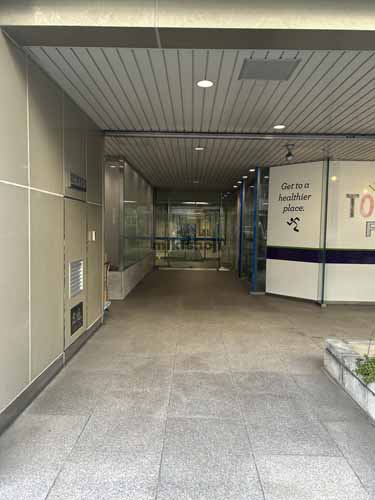 三共福岡ビル エントランス1