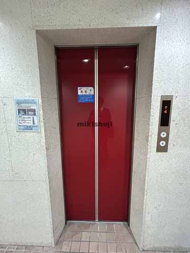 第３白水駅東ビル エレベーターホール1