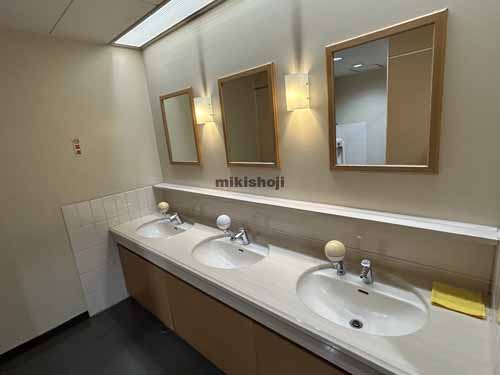 オヌキ新博多ビル 水回り1