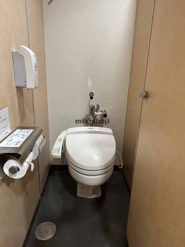 オヌキ新博多ビル 水回り2