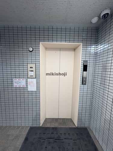 フクオカＺビル エレベーターホール1
