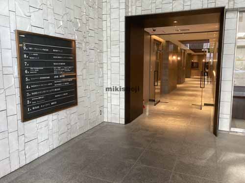 オフィスニューガイア博多駅前 エントランス2