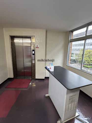 大禅ビル エレベーターホール2