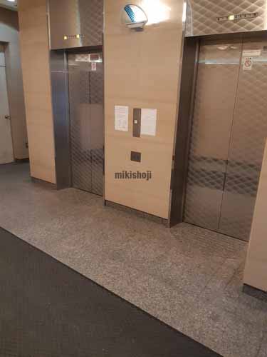 エナフィス薬院 エレベーターホール1