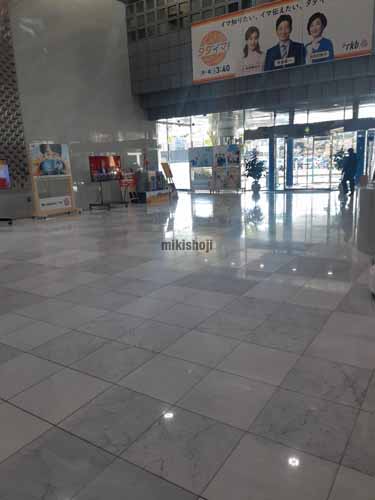 ＲＫＢ放送会館 エントランス1