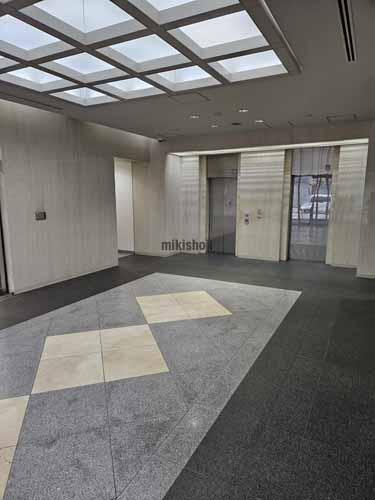 福岡アーセオンビル エレベーターホール2