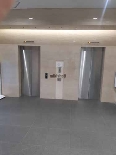 ＪＲ博多駅南ビル エントランス1