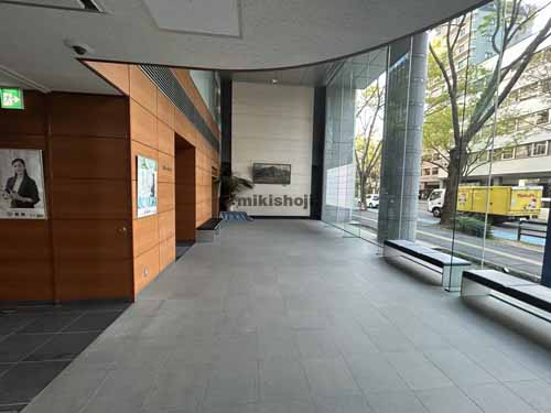 博多駅南Ｒビル エントランス1