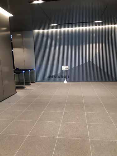 福岡舞鶴スクエア エントランス1