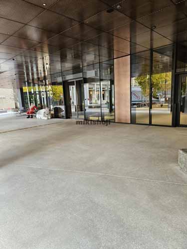 コネクトスクエア博多 エントランス1