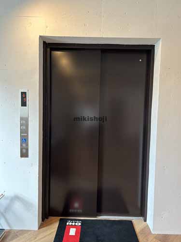 博多綱場スクエア エレベーターホール1