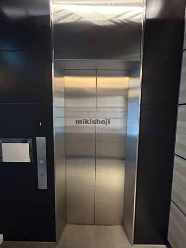 Ｎｅｗ－Ｇｅｎ　ｍｉｎａｍｉ　ｔｅｎｊｉｎ エレベーターホール1