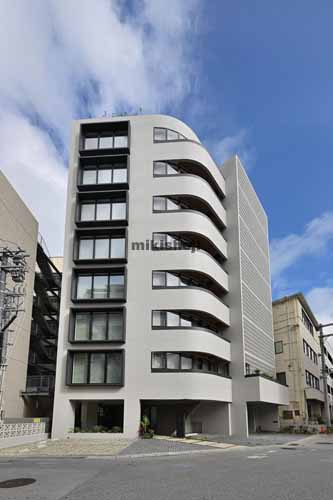 Ｍ.ＢＡＬＡＮＣＥ那覇泉崎 外観2