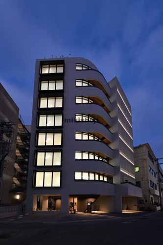 Ｍ.ＢＡＬＡＮＣＥ那覇泉崎 外観3