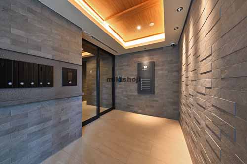 Ｍ.ＢＡＬＡＮＣＥ那覇泉崎 エントランス1